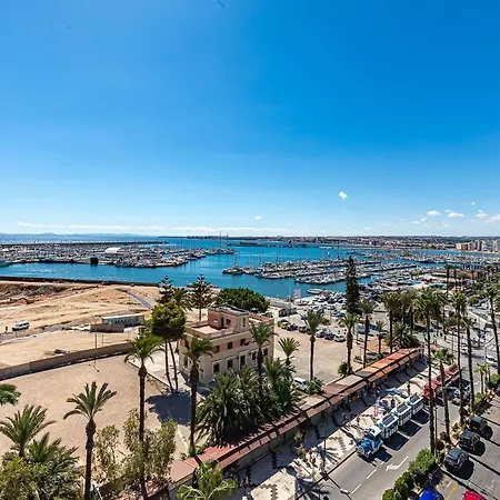 Port Views With Ac And Wifi Torrevieja