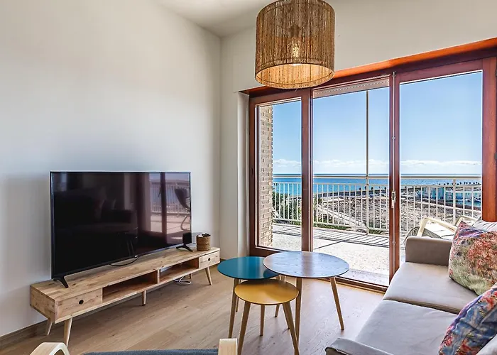 Appartement Port Views With Ac And Wifi *