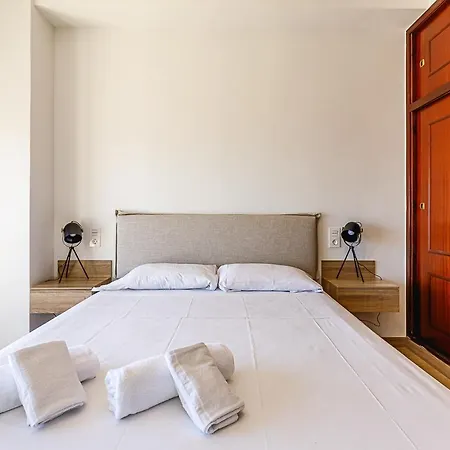 Appartement Port Views With Ac And Wifi *