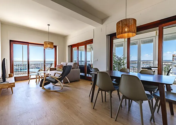 Port Views With Ac And Wifi